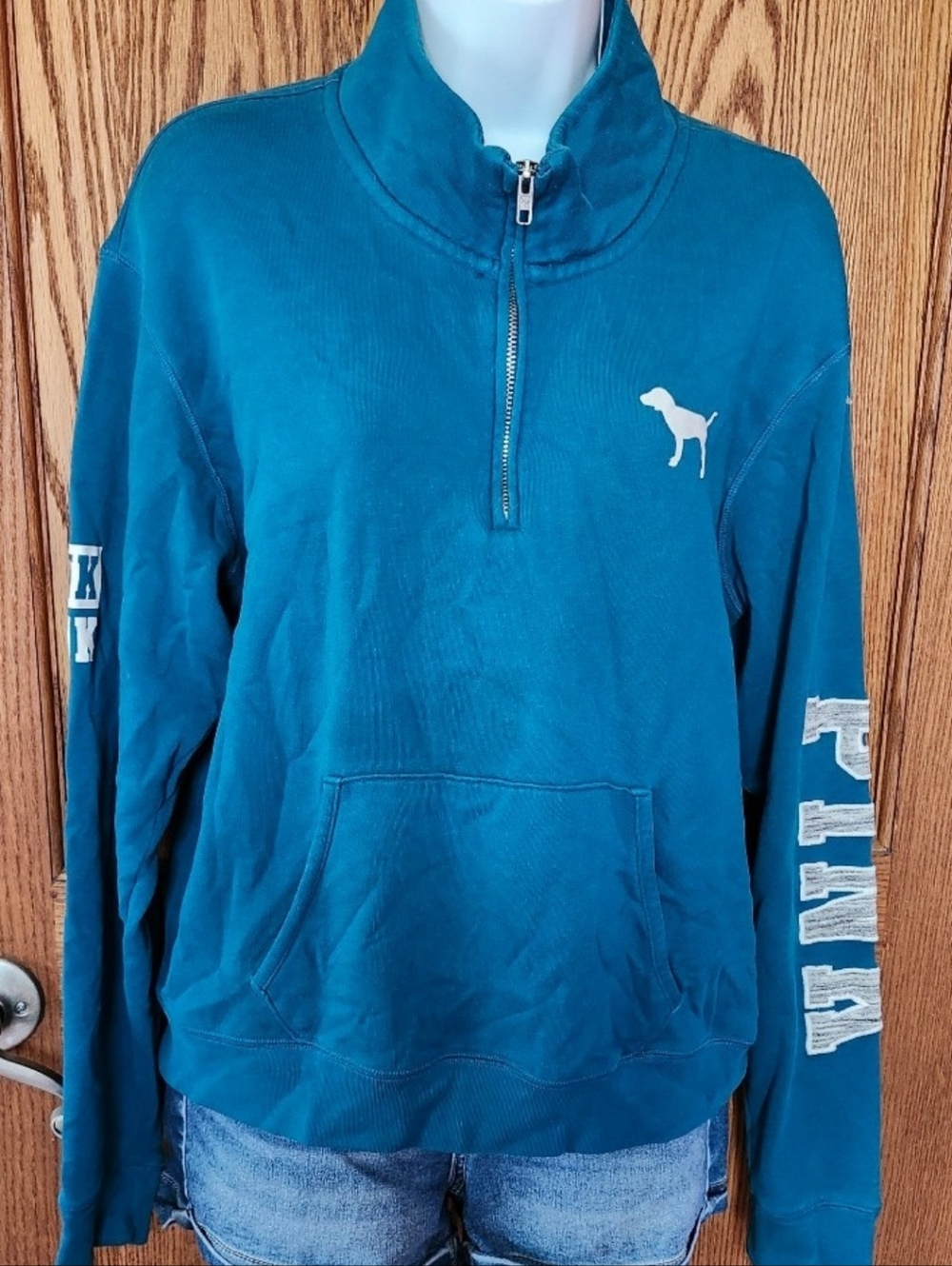 Sweatshirt Victoria's Secret Pink Medium size In Excellent Preloved Condition
